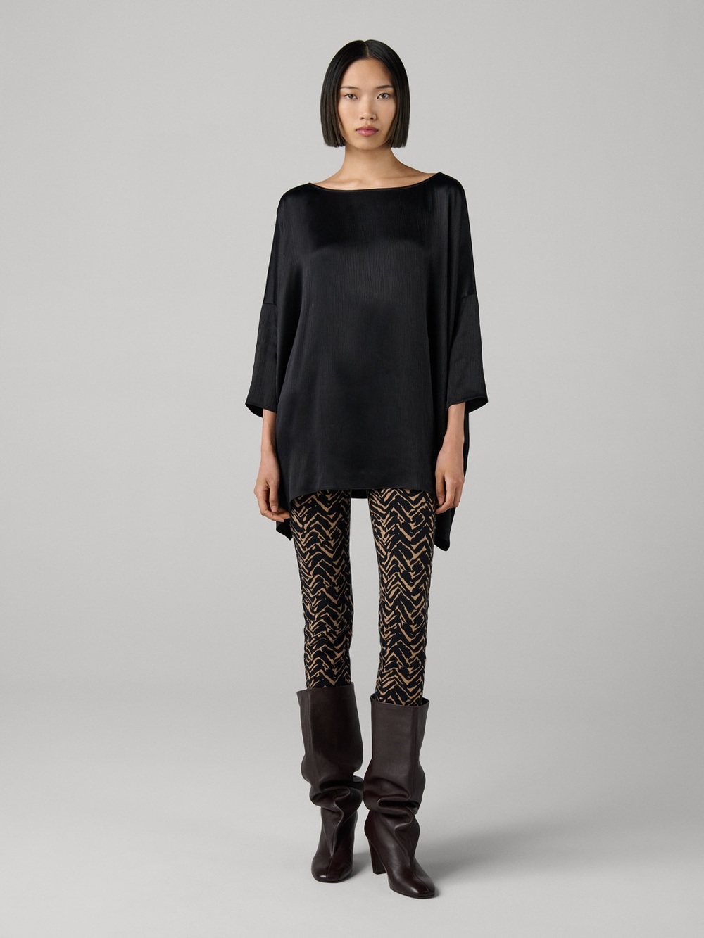 Diane Von Furstenberg Black Satin Tunic , Size Medium